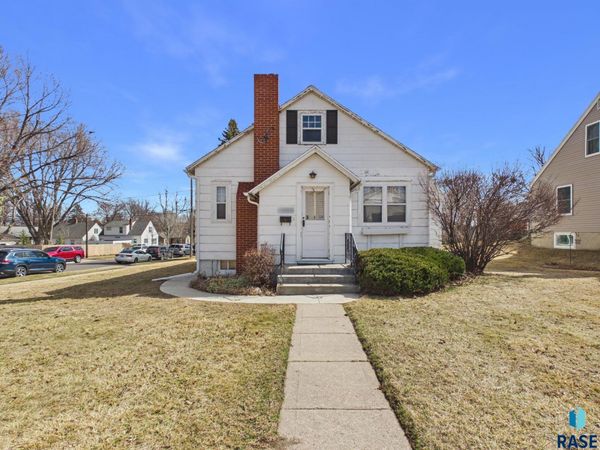 1200 S Hawthorne Ave, Sioux Falls, SD 57105
