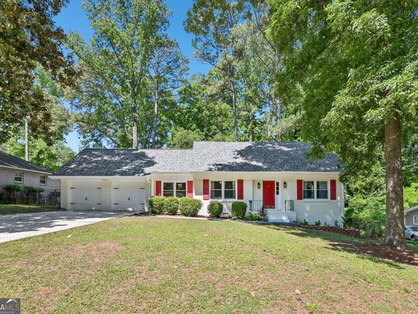889 Valley Creek Drive, Stone Mountain, GA 30083