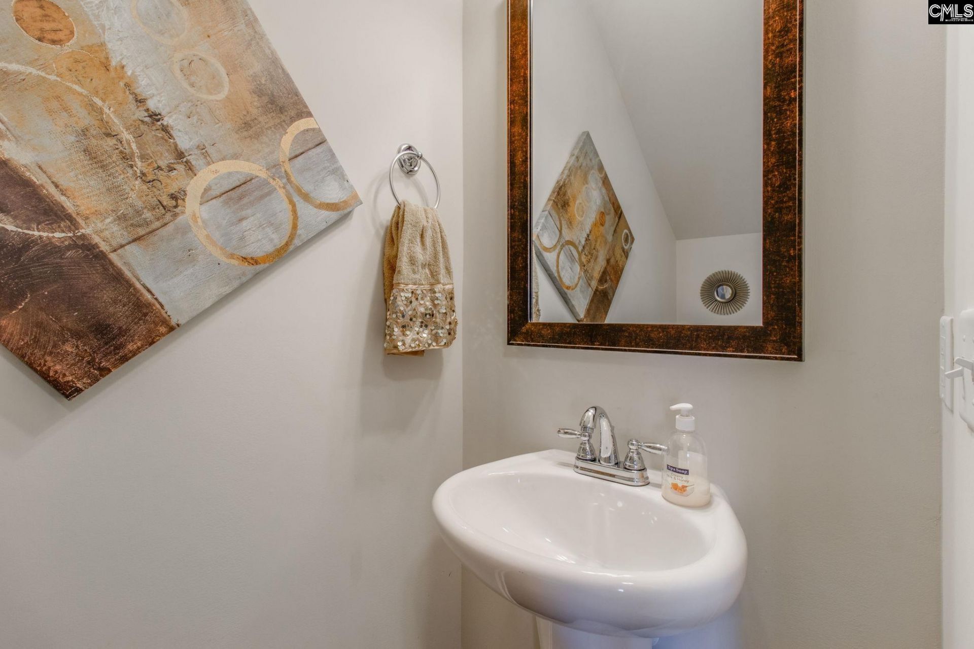 72 Black Kettle Court Photo 18