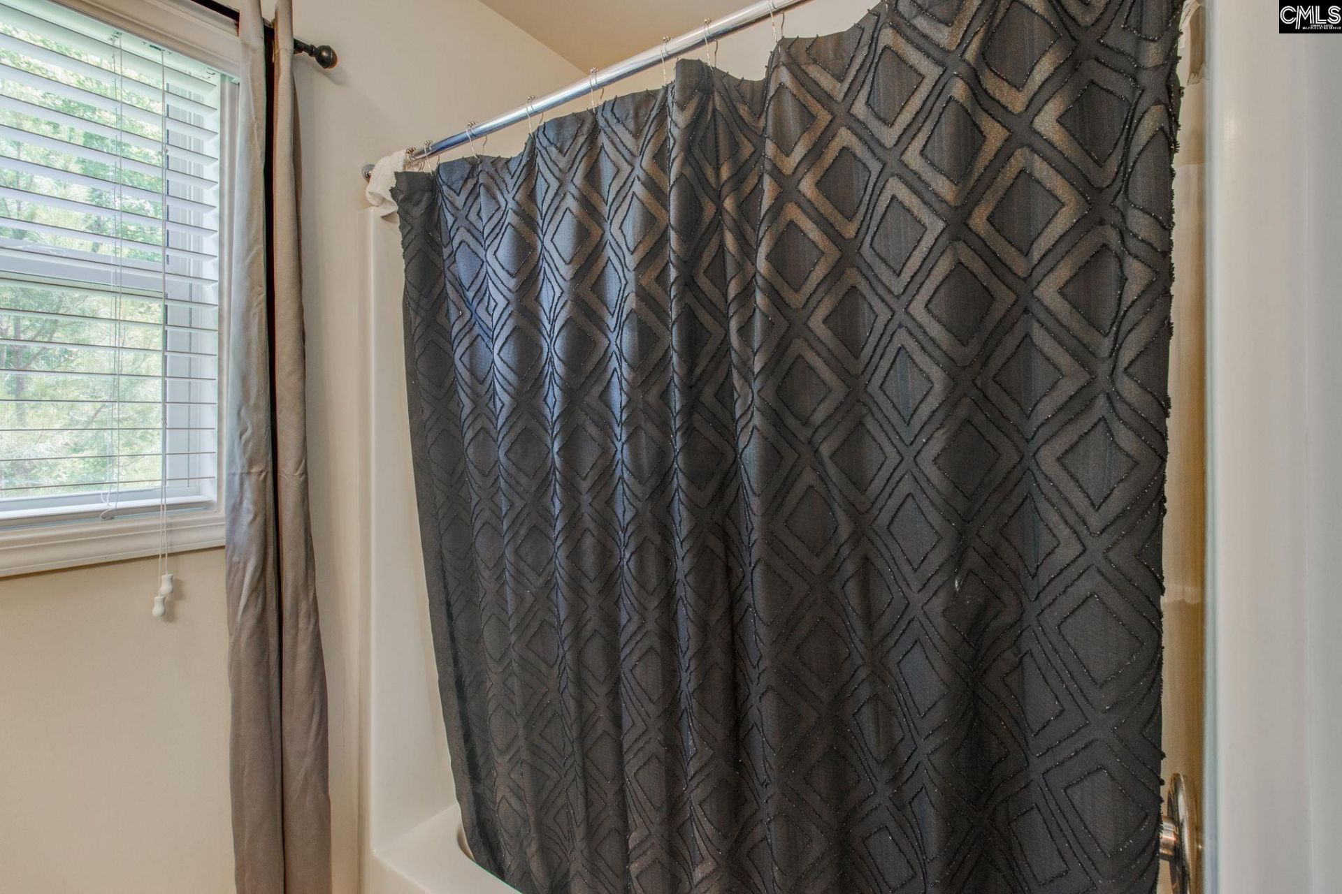72 Black Kettle Court Photo 32