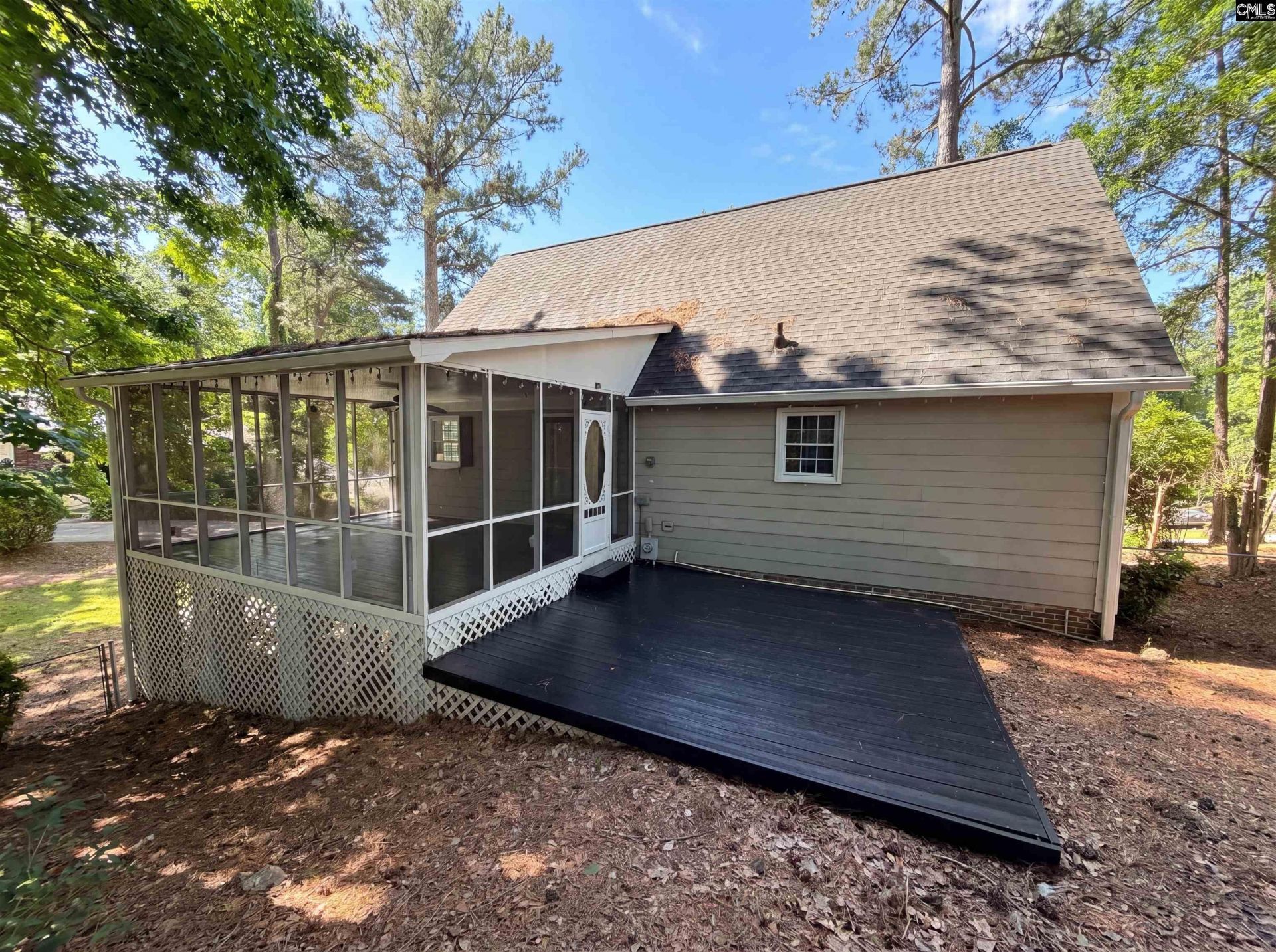 260 Woodwinds Drive Photo 5