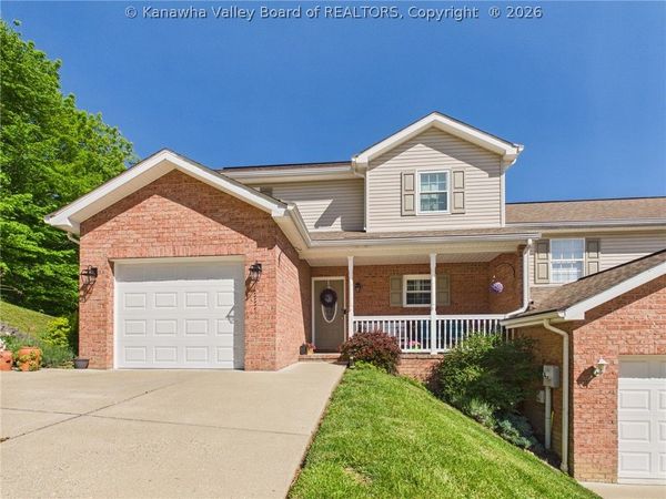 20 Moonlight Drive, Elkview, WV 25701