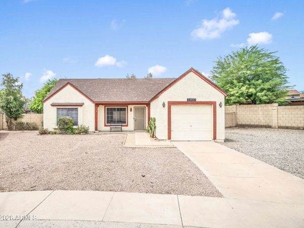 19662 N 8TH Place, Phoenix, AZ 85024