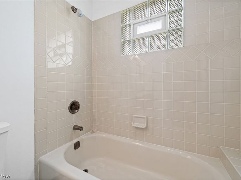 2601 Tate Avenue, Cleveland, OH 44109 Photo 22