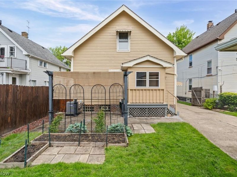 2601 Tate Avenue, Cleveland, OH 44109 Photo 37