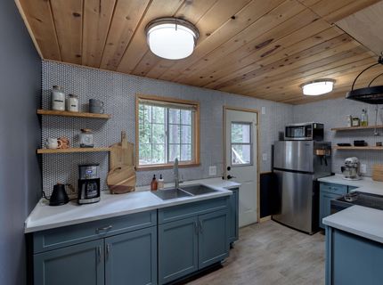 10185 Juniper Way, Soda Springs, CA 95728 Photo