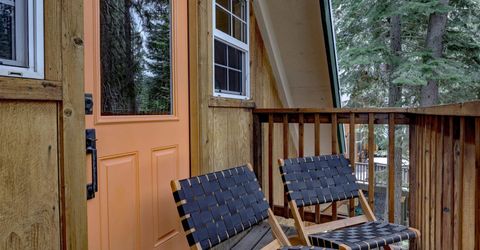 10185 Juniper Way, Soda Springs, CA 95728 Photo