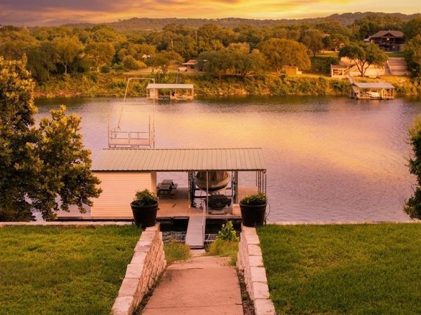10802 Beach RD, Leander, TX 78641