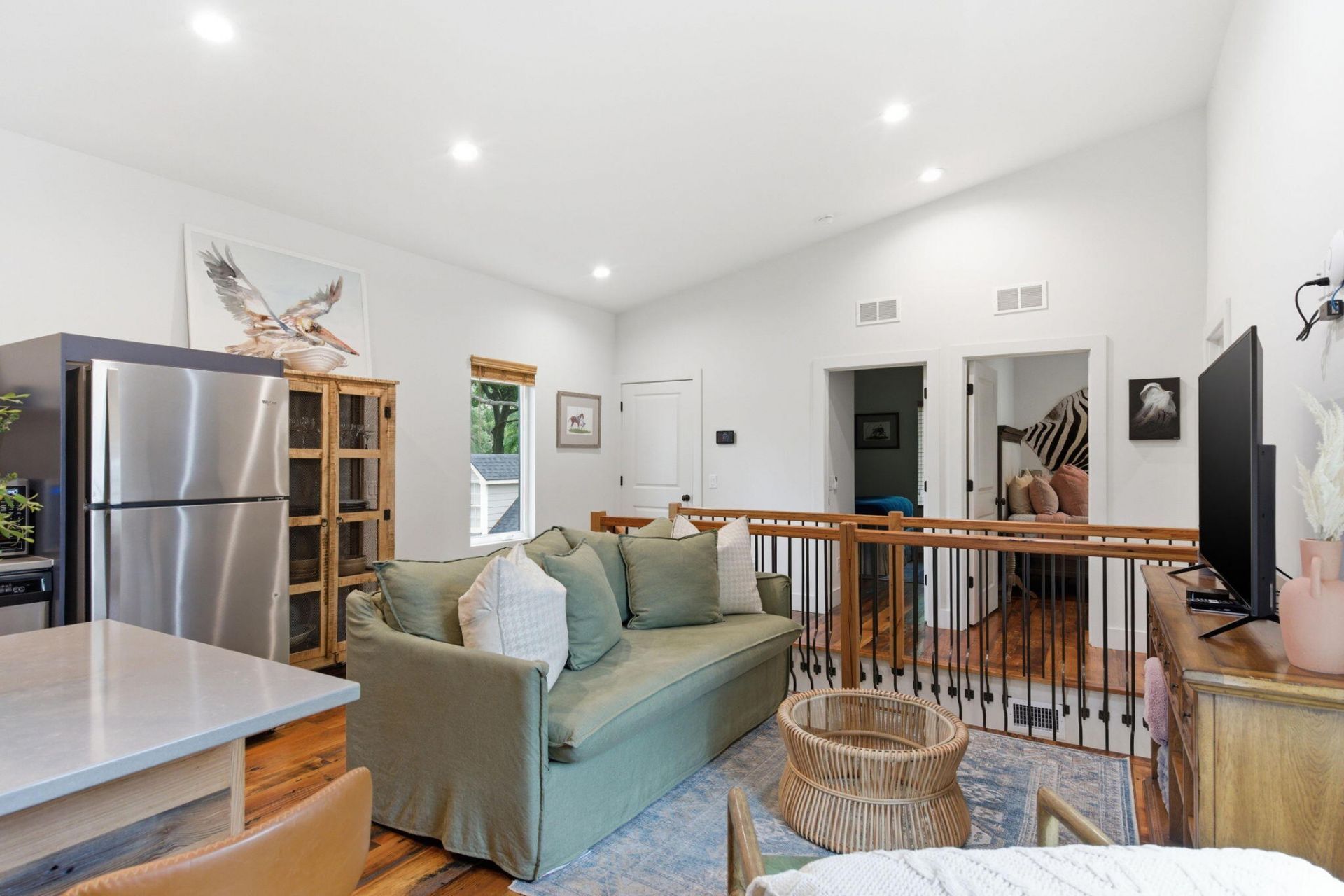 606 Simmons Street Photo 63