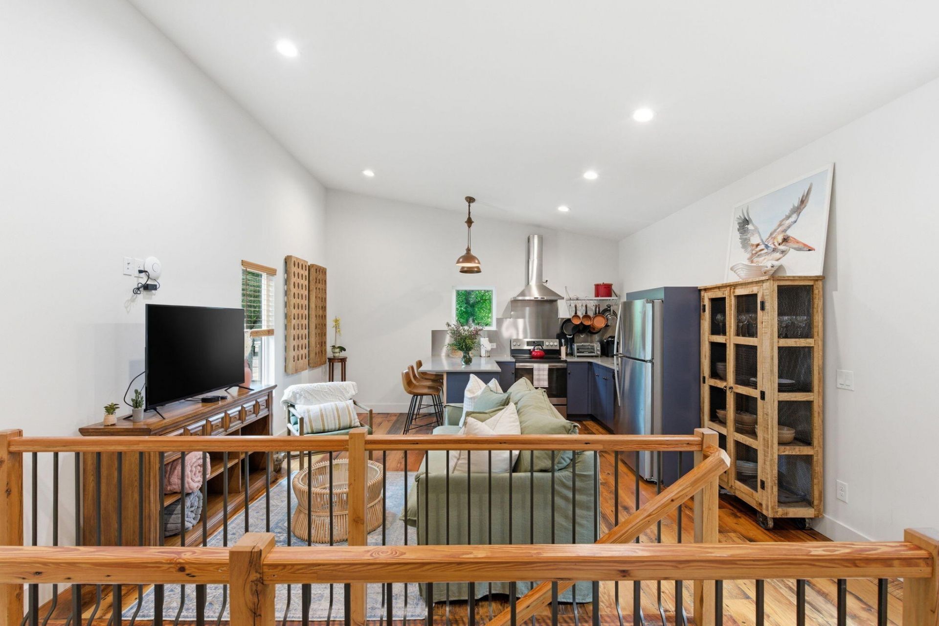 606 Simmons Street Photo 67