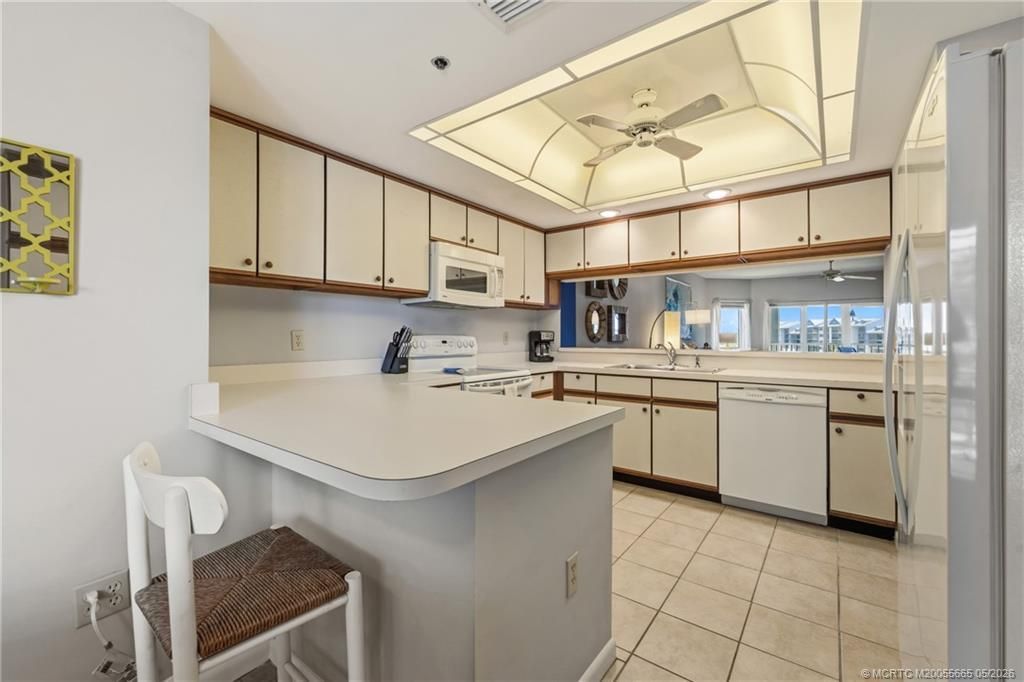 145 NE Edgewater Drive, Unit 4203, Stuart, FL 34996 Photo