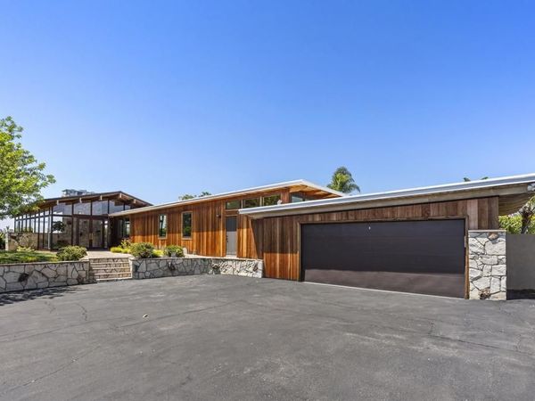 1226 Via Del Cerro, Vista, CA 92084