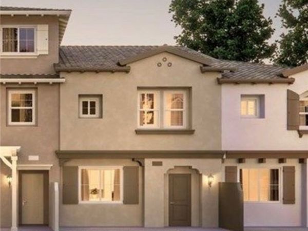 316 N Calvados, Azusa, CA 91702