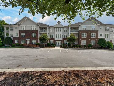 412 Eyam Hall Lane, Apex, NC 27502