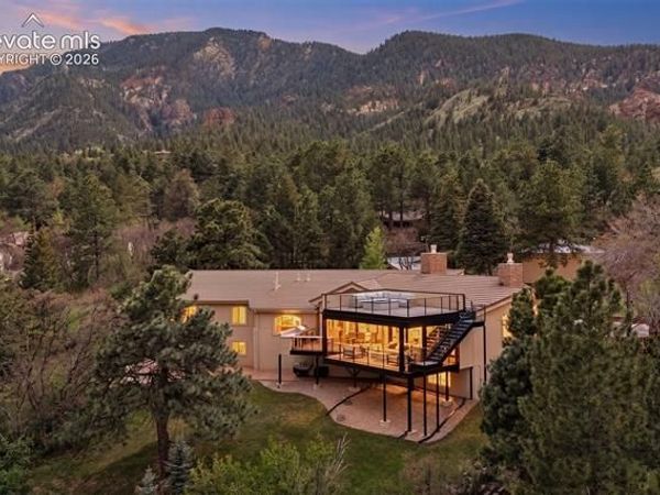 41 Alta Vista Road, Colorado Springs, CO 80906