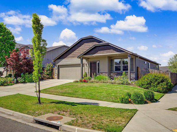 1487 Flower Street, Medford, OR 97504