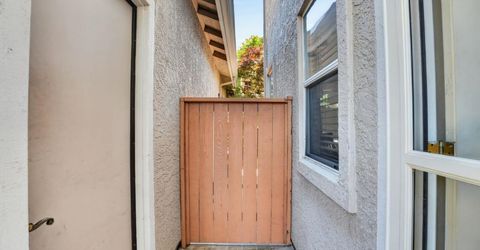 756 Rodmartin Ct, Folsom, CA 95630 Photo