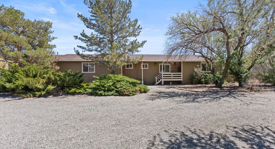 34 Mesa Drive, Smith Valley, NV 89444 Photo