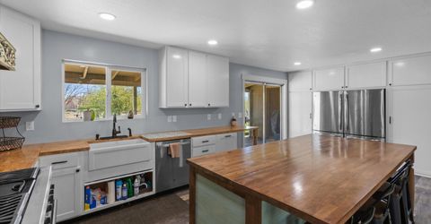 34 Mesa Drive, Smith Valley, NV 89444 Photo