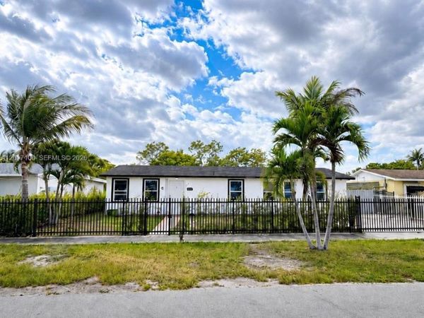 19050 SW 125th Ave, Miami, FL 33177