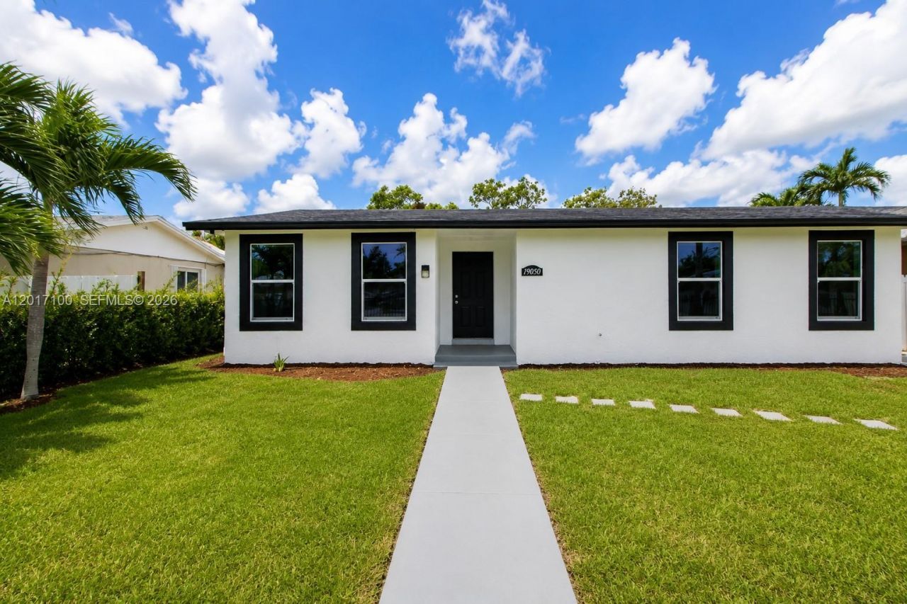 19050 SW 125th Ave, Miami, FL 33177 Photo