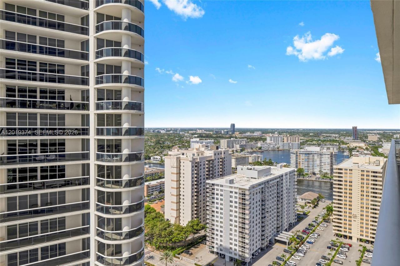1830 S Ocean Dr , Unit 2705, Hallandale Beach, FL 33009 Photo
