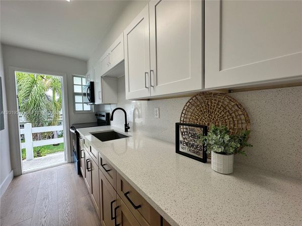 1471 NE 170th St , Unit 213A, North Miami Beach, FL 33162