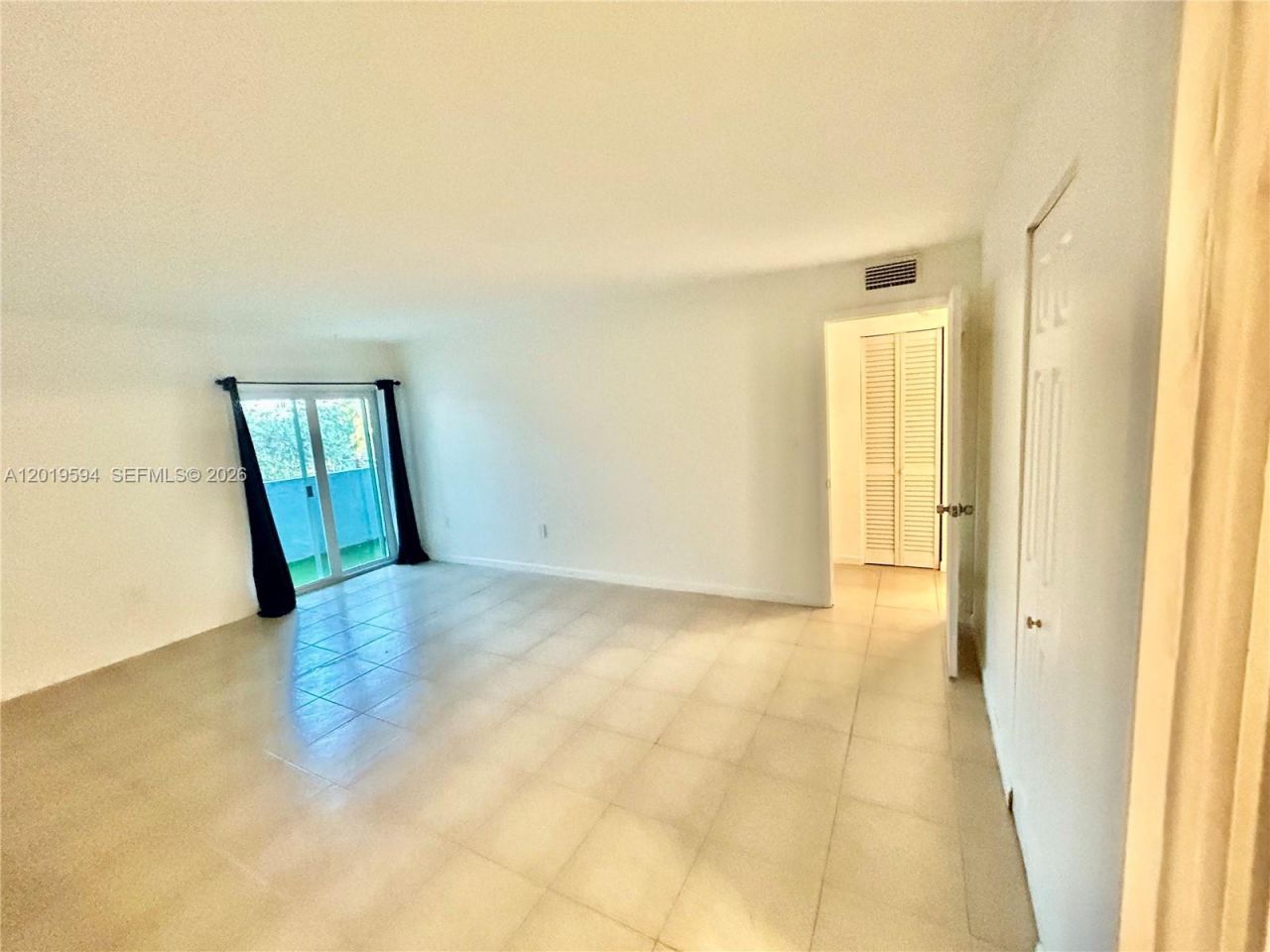 9375 Fontainebleau Blvd , Unit L217, Miami, FL 33172 Photo