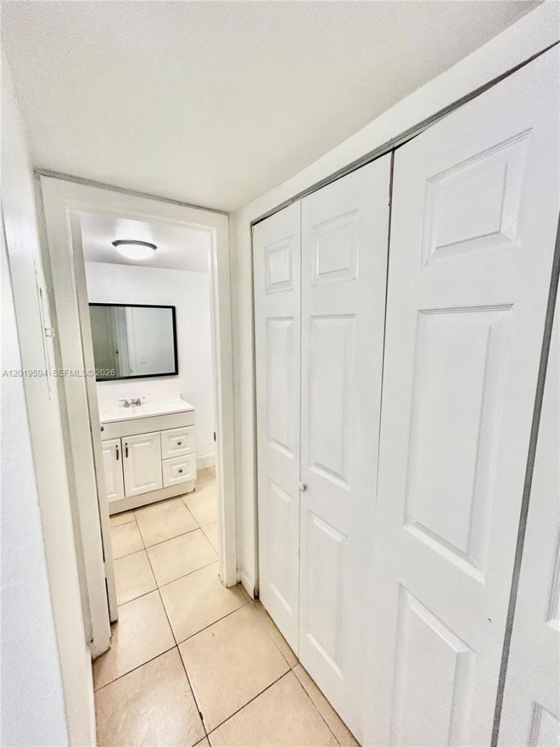 9375 Fontainebleau Blvd , Unit L217, Miami, FL 33172 Photo