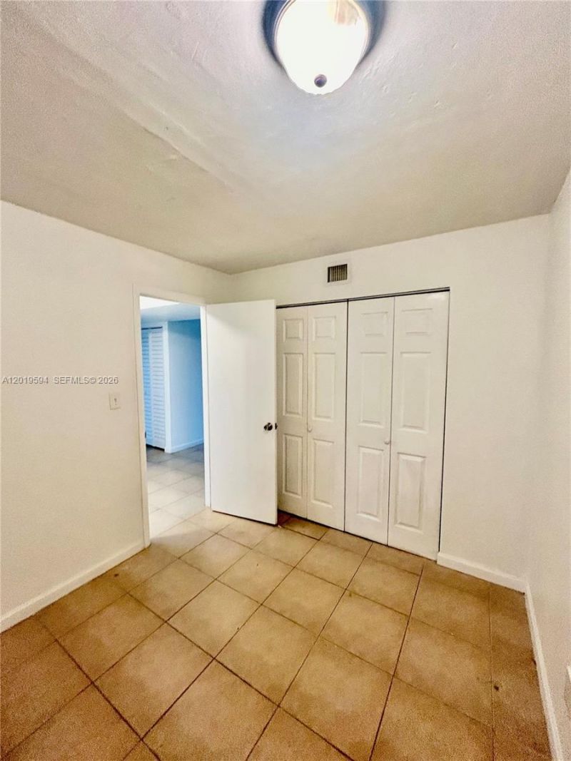 9375 Fontainebleau Blvd , Unit L217, Miami, FL 33172 Photo