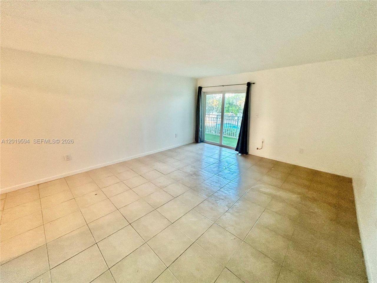 9375 Fontainebleau Blvd , Unit L217, Miami, FL 33172 Photo