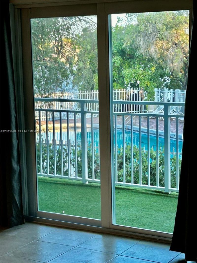 9375 Fontainebleau Blvd , Unit L217, Miami, FL 33172 Photo