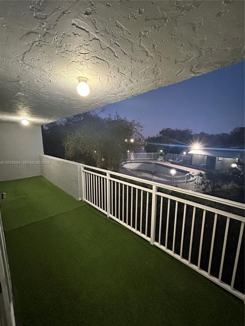 9375 Fontainebleau Blvd , Unit L217, Miami, FL 33172 Photo