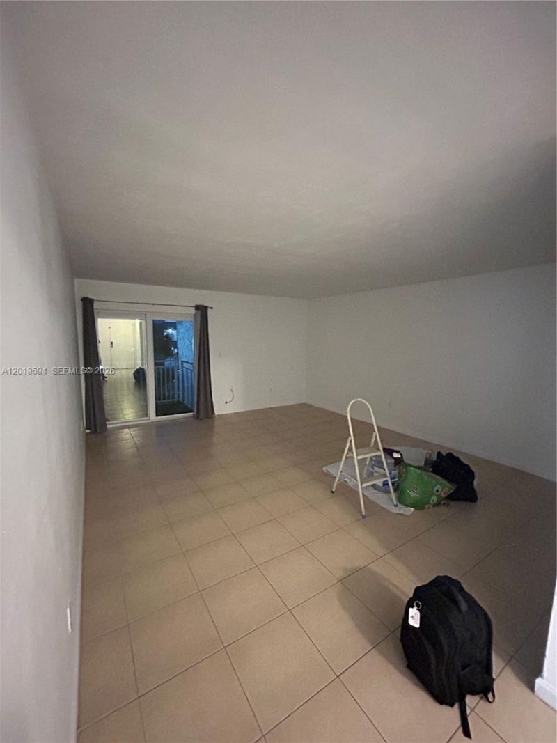 9375 Fontainebleau Blvd , Unit L217, Miami, FL 33172 Photo