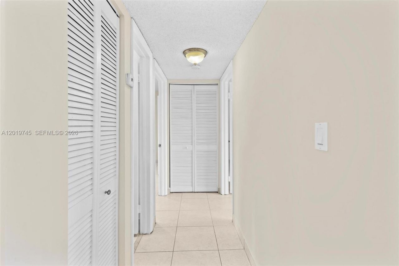 8600 SW 133rd Ave Rd , Unit 410, Miami, FL 33183 Photo