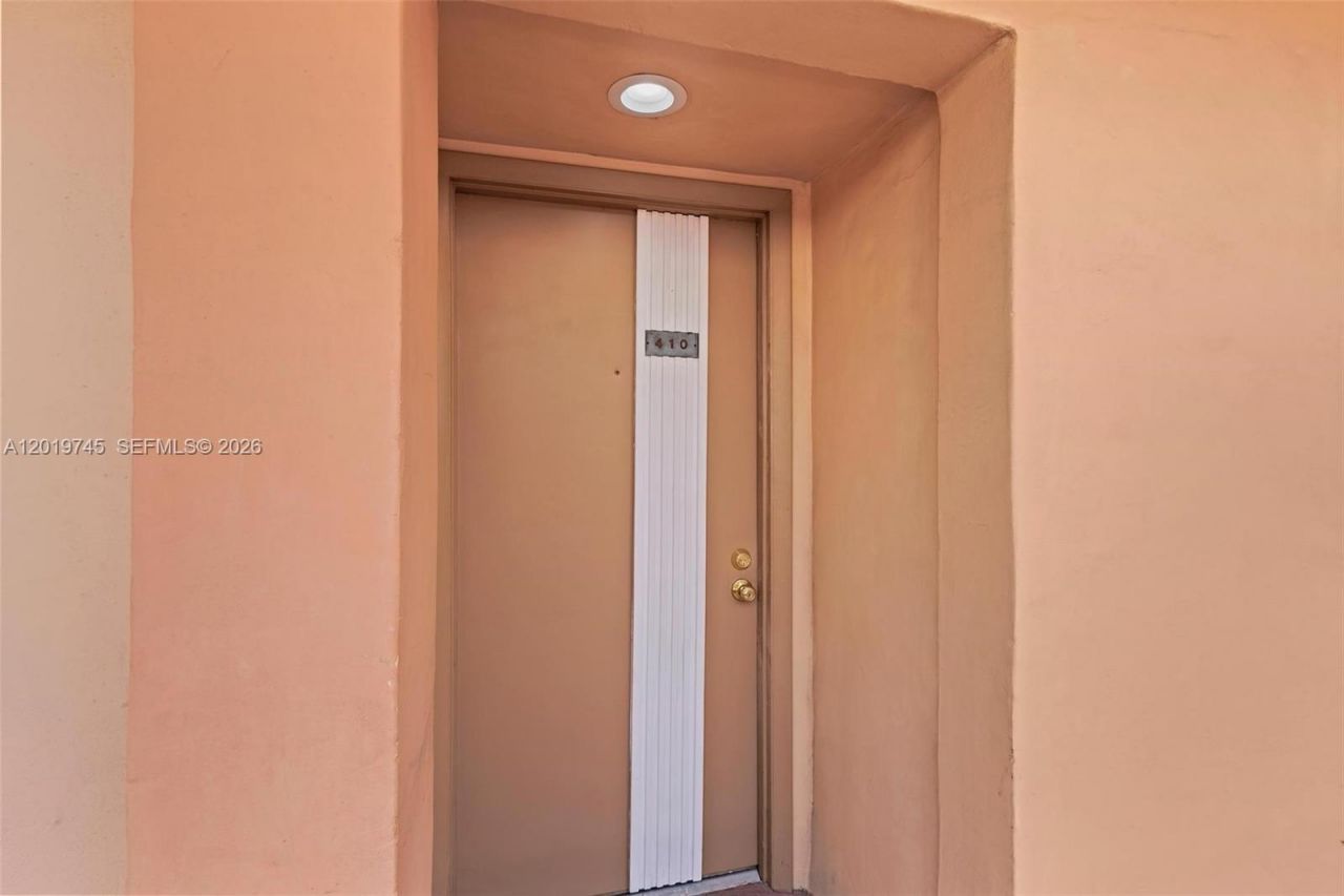 8600 SW 133rd Ave Rd, Unit 410, Miami, FL 33183 Photo