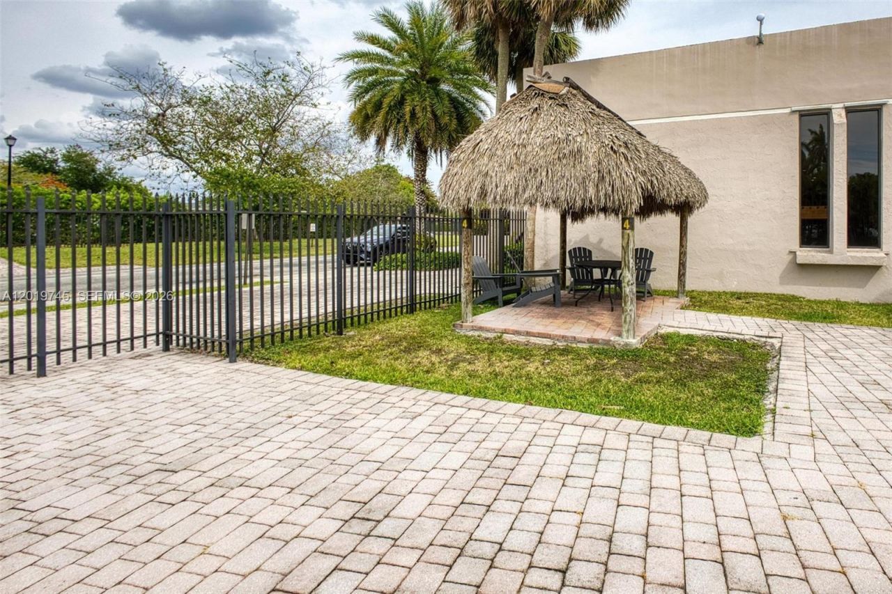8600 SW 133rd Ave Rd , Unit 410, Miami, FL 33183 Photo