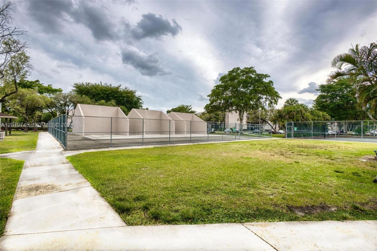8600 SW 133rd Ave Rd , Unit 410, Miami, FL 33183 Photo