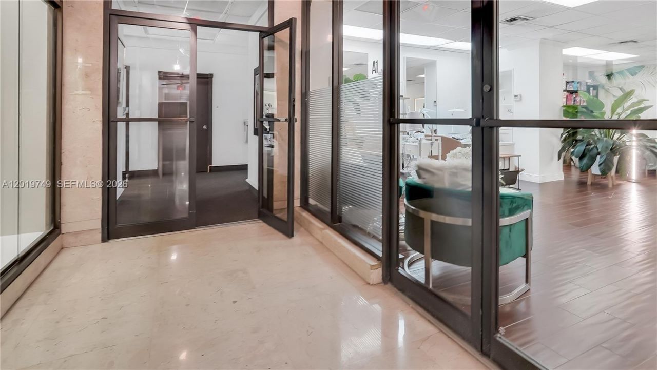 300 Bayview Dr , Unit 307, Sunny Isles Beach, FL 33160 Photo