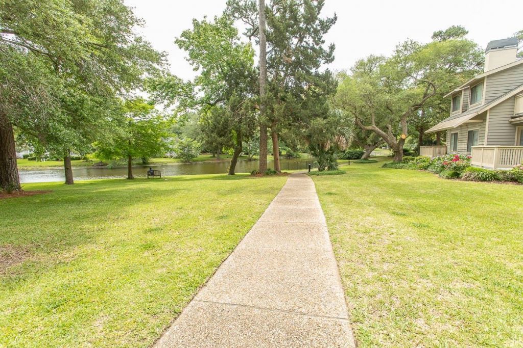 104 Westhill Circle Photo 43