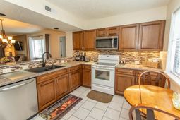104 Westhill Circle photo 4