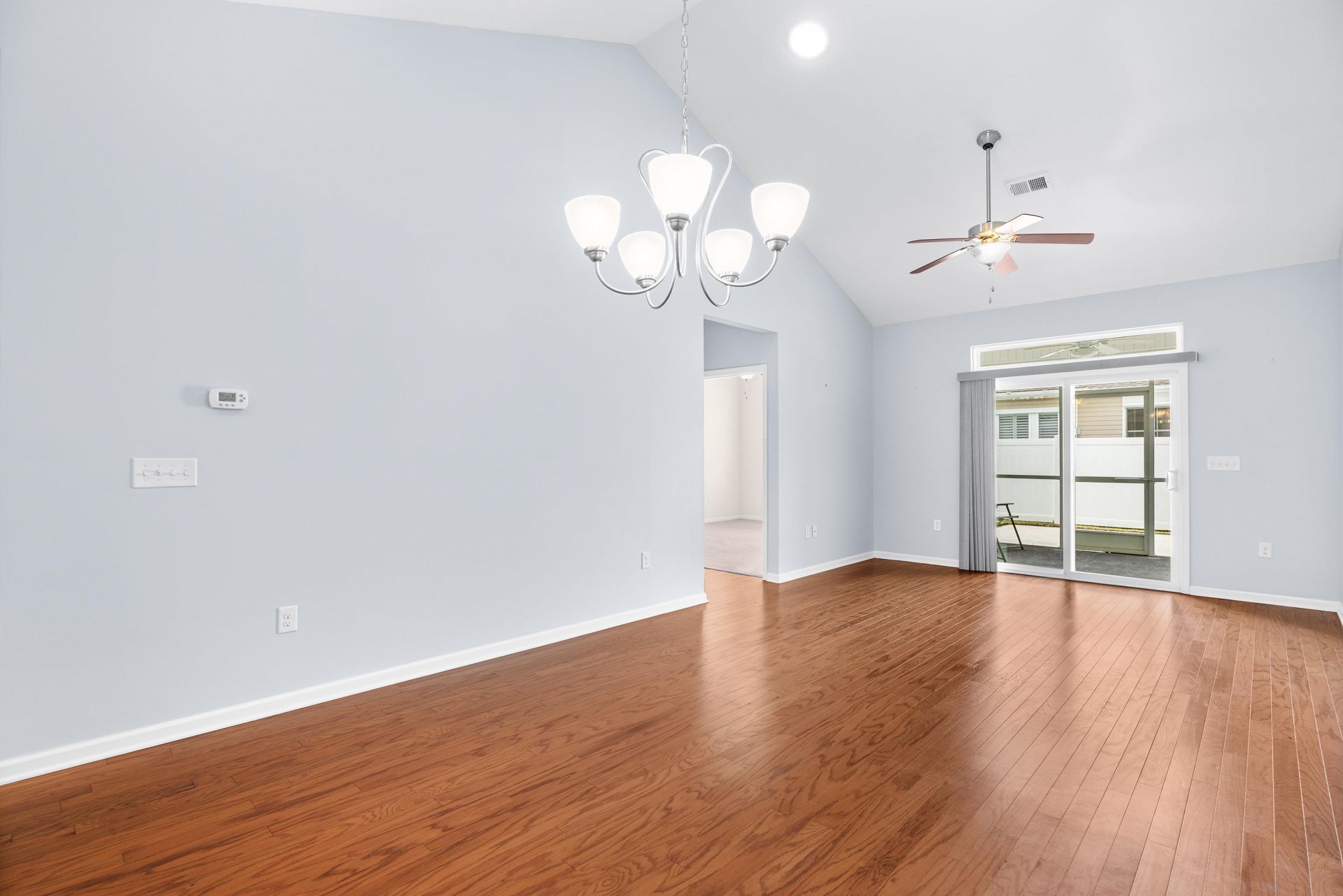 736 Salerno Circle Photo 10