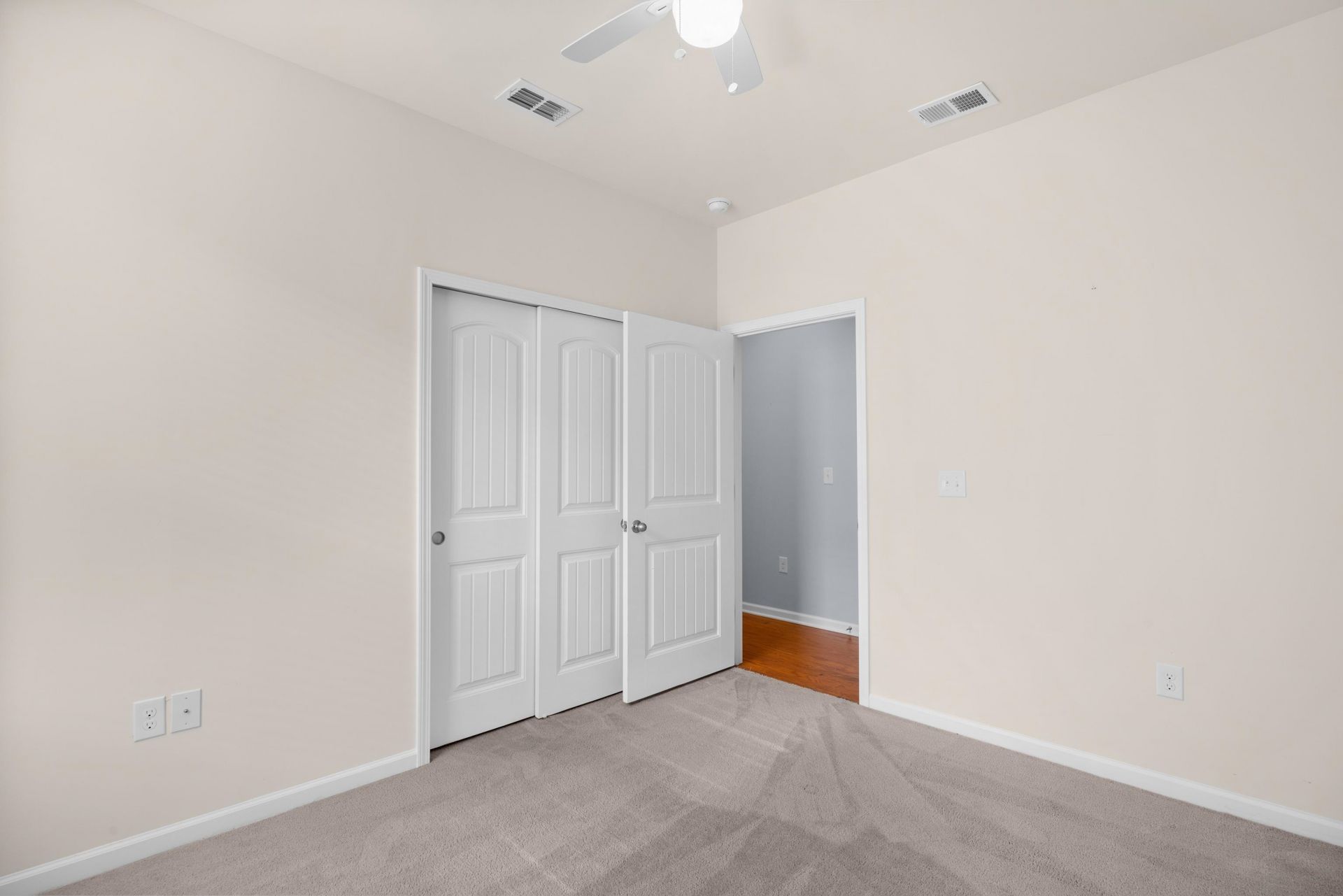 736 Salerno Circle Photo 15