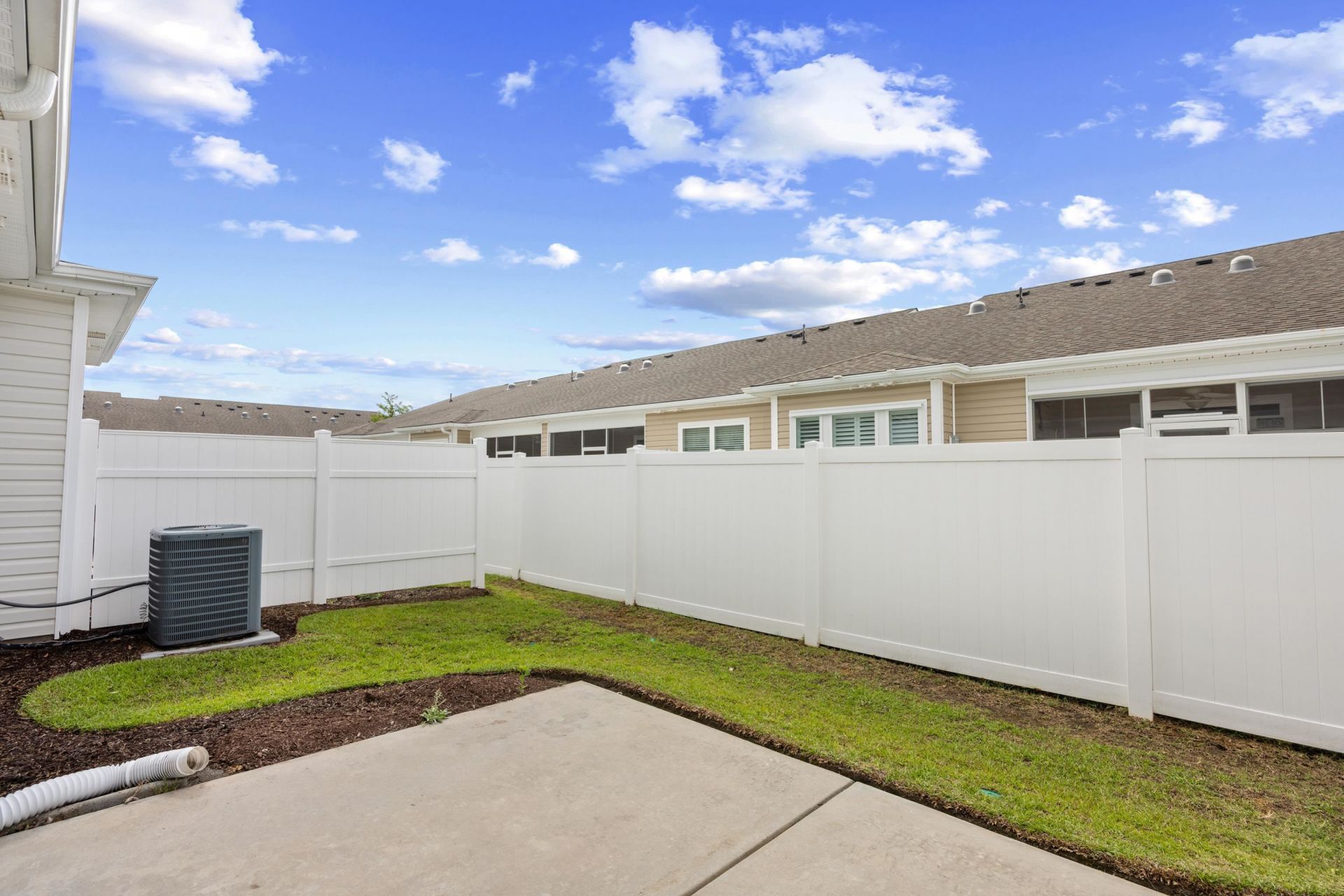 736 Salerno Circle Photo 31