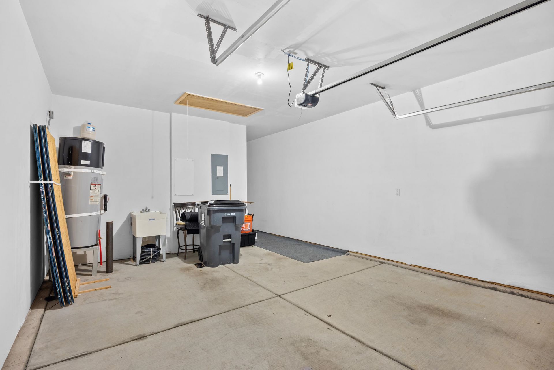 736 Salerno Circle Photo 34