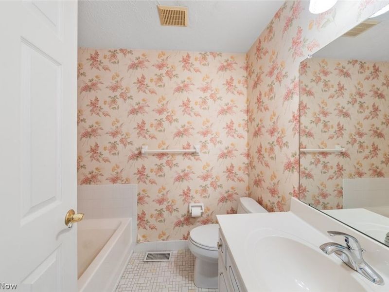 21028 Reserve Court, Unit G 134, Fairview Park, OH 44126 Photo 18