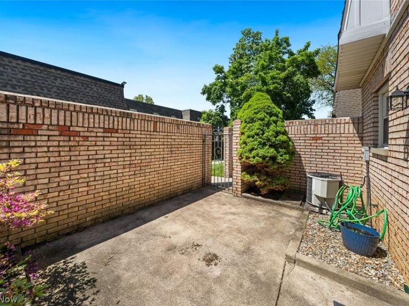 21028 Reserve Court, Unit G 134, Fairview Park, OH 44126 Photo 25