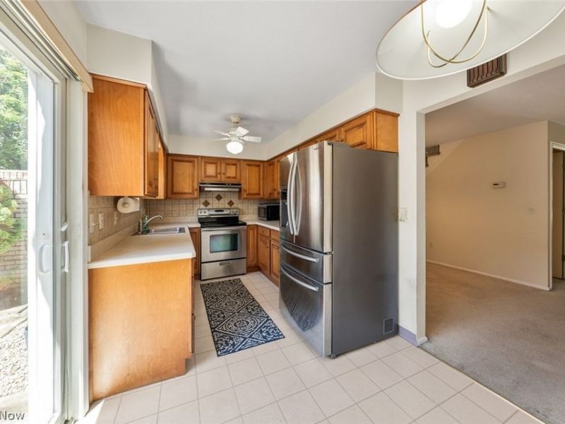 21028 Reserve Court, Unit G 134, Fairview Park, OH 44126 Photo 7