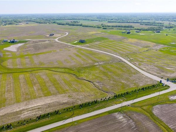 18703 Bella Terra Road, Pleasant Hill, MO 64080