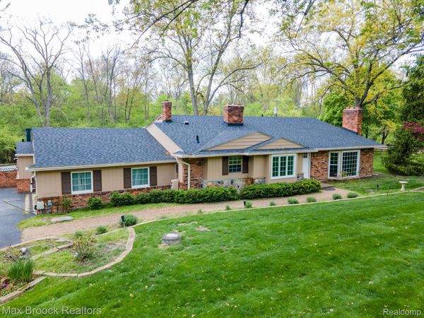 25461 Tweed Drive, Franklin Village, Mi 48025